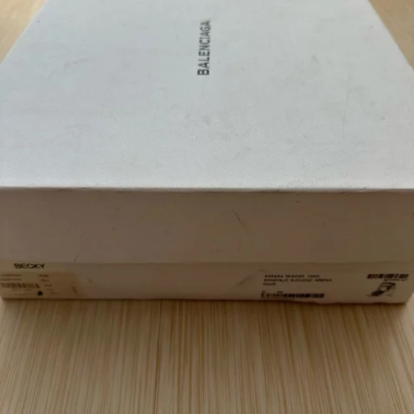 Balenciaga Women's Sandals in Black with Gold Accents - Picture 2 of 9